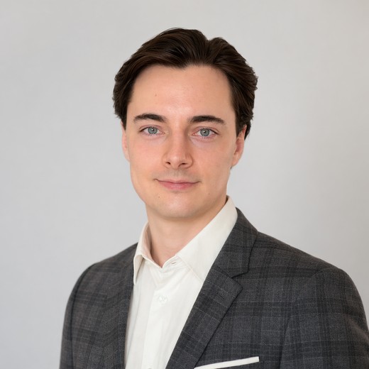 Porträt von Fabrice Keraudren